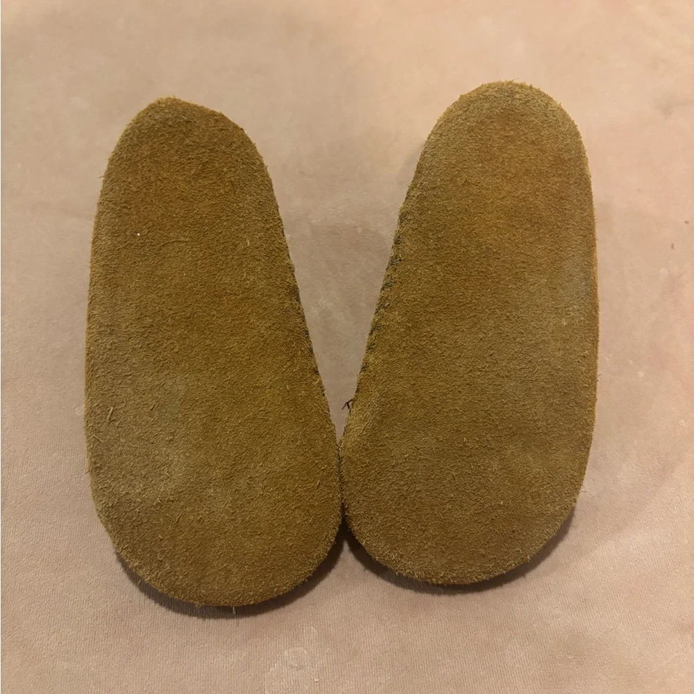 Toddler Size 4 Suede Fringe Moccasins in Brown with Velcro strap